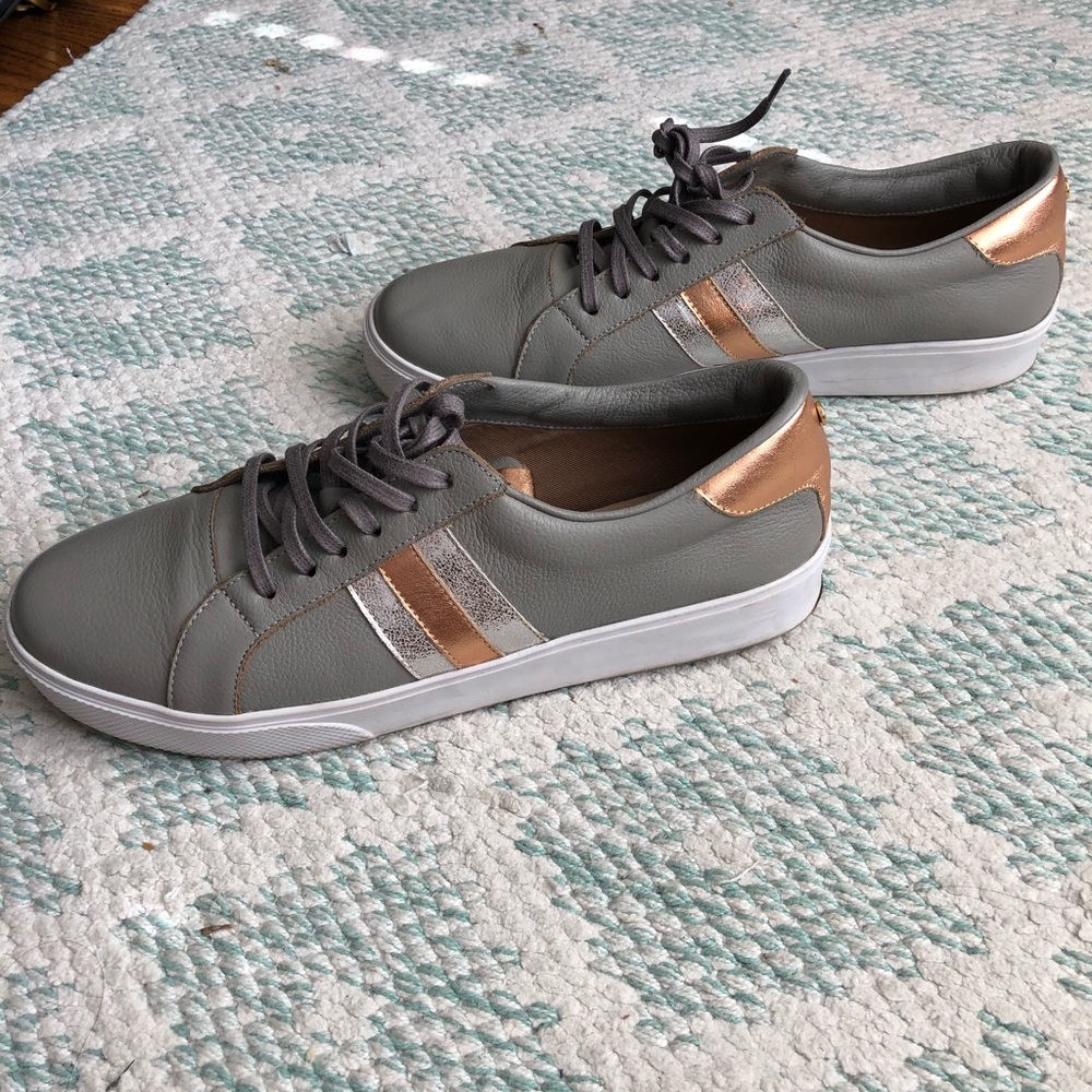 Kaanas Shoes